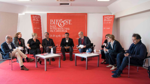 In conferenza stampa