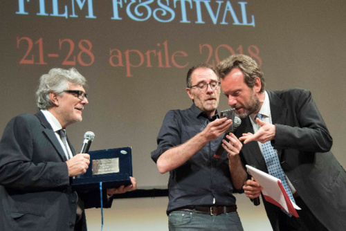 Telefonata a Paola Randi premio Scola per il film Tito e gli alieni