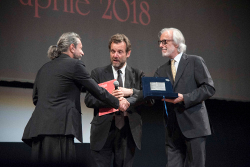 Pivio, Spagnoli, Marrone