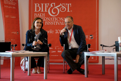 Focus su Lucia Mascino