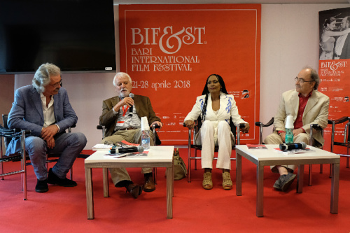 Cristaldi, Gili, Araya, Nichetti