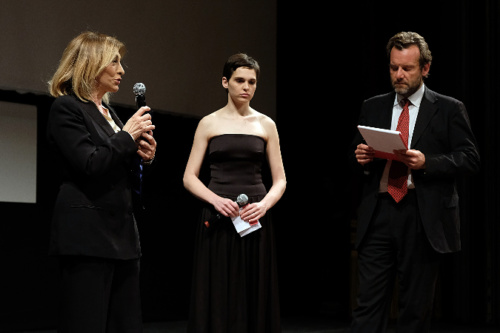 Anna Bonaiuto, Sara Serraiocco, Spagnoli