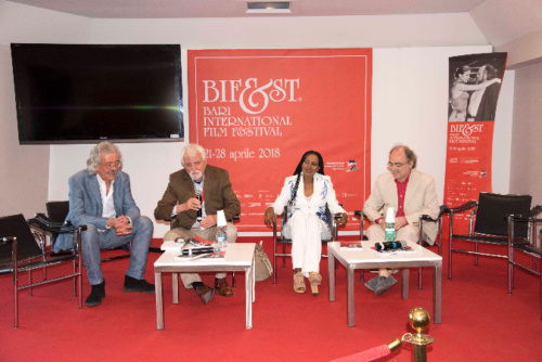 Maurizio Nichetti, Massimo Cristaldi, Zeudi Araya e Jean Gili