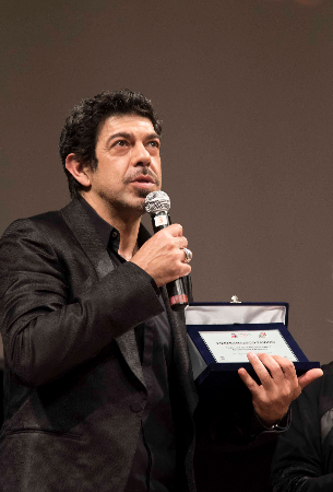 Pierfrancesco Favino