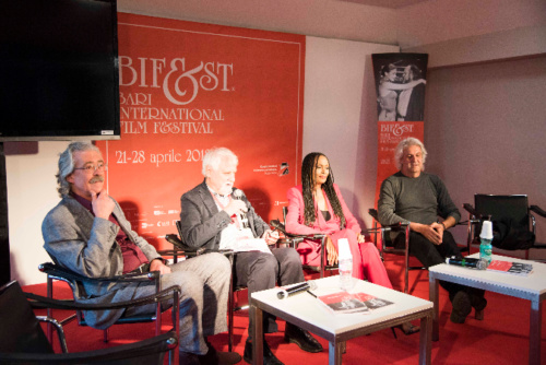 Araya, Cristaldi, Gili, Procacci